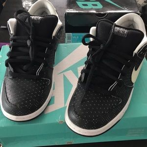 Nike Dunk Low Premium SB 10.5 BHM Quickstrike